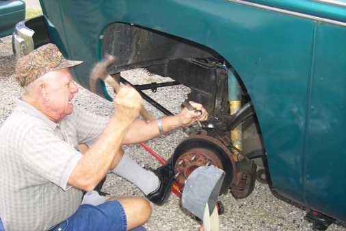 P0000723.jpg (506x337; 20135 bytes)